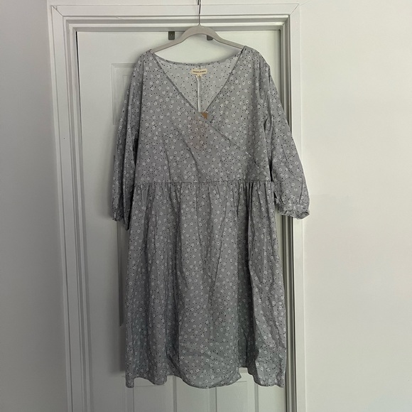 Tradlands Augusta Floral Dress | L - Picture 9 of 10